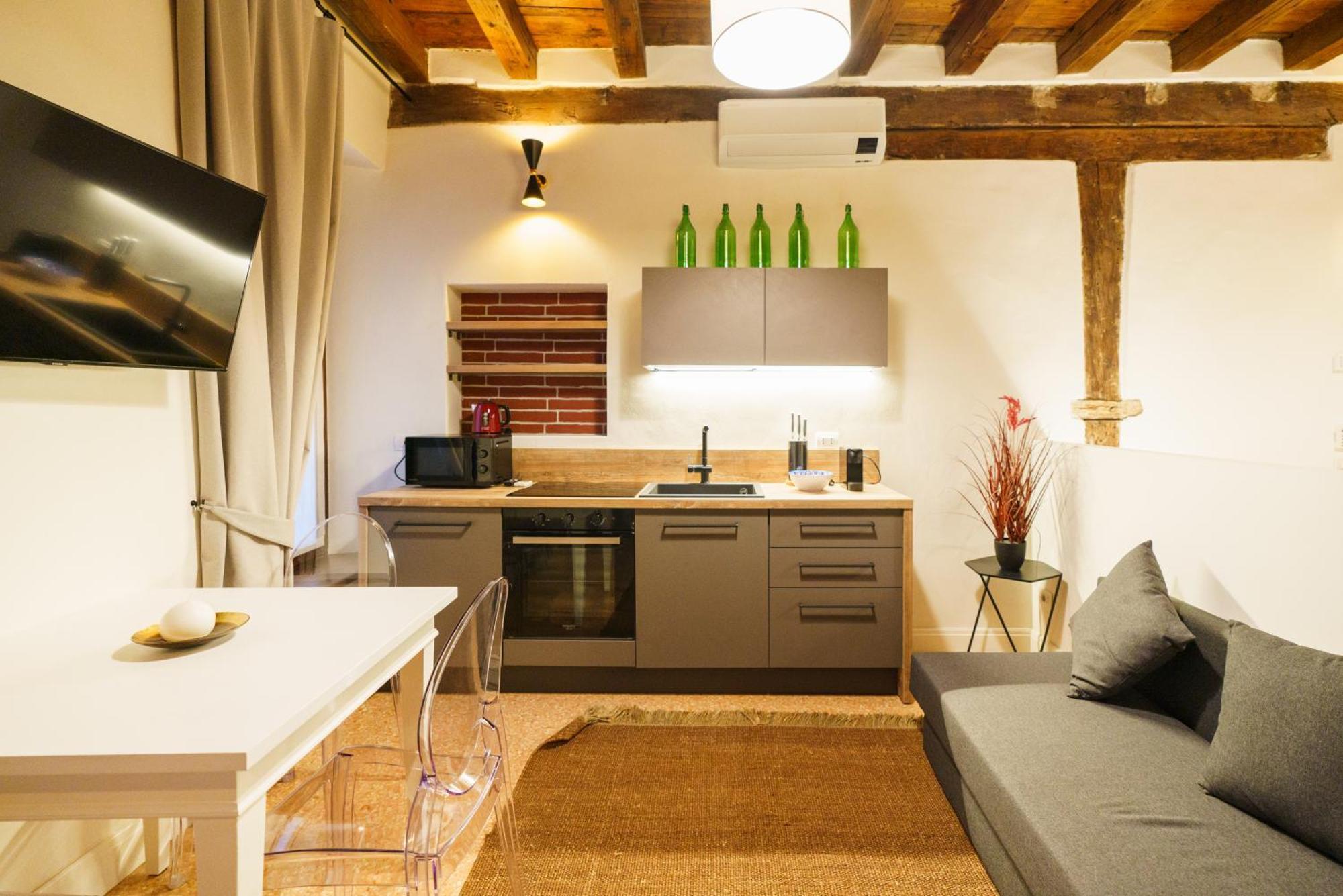 Domus Verona - Elegante Residenza Satiro Номер фото